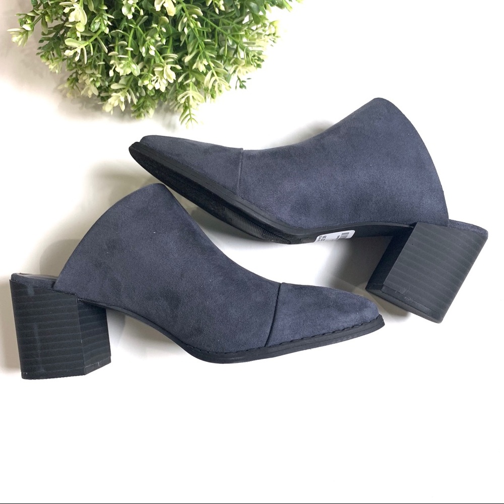 Suede mules